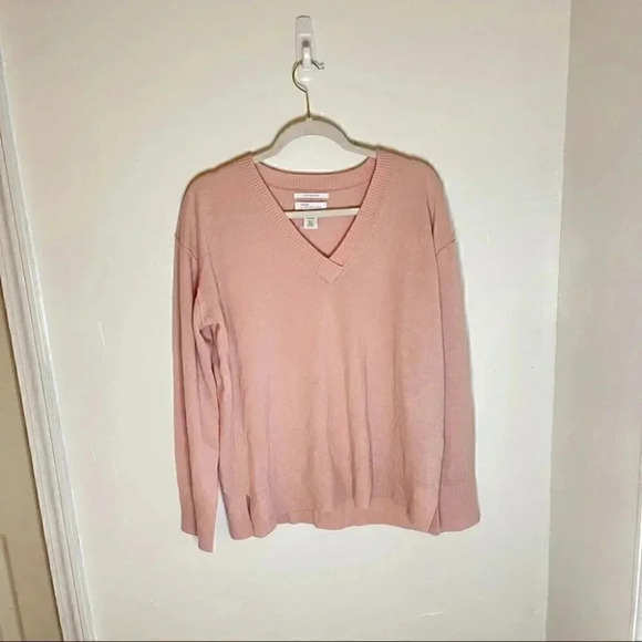 NWT Nordstrom Cashmere Pink Lotus V-Neck Sweater - Picture 3 of 9